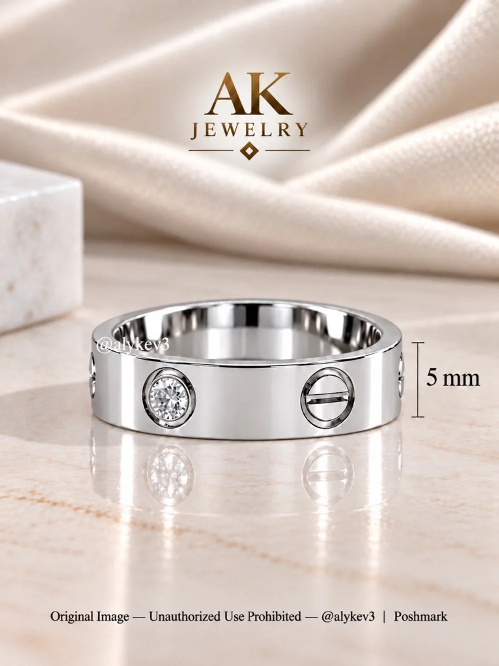 💎LUXURY 5mm Wide Silver Titanium Ring, w/ Pavé Crystal Detail | AK Jewelry™